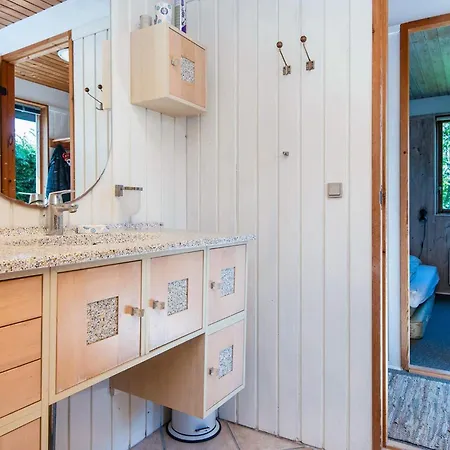Fanovej Holiday home Glesborg